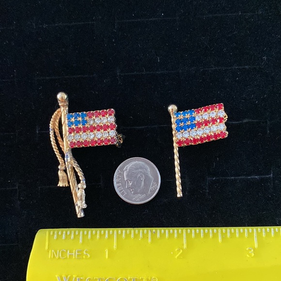 Jewelry Vintage Usa Flag Brooch Set Of 2 B3 Poshmark